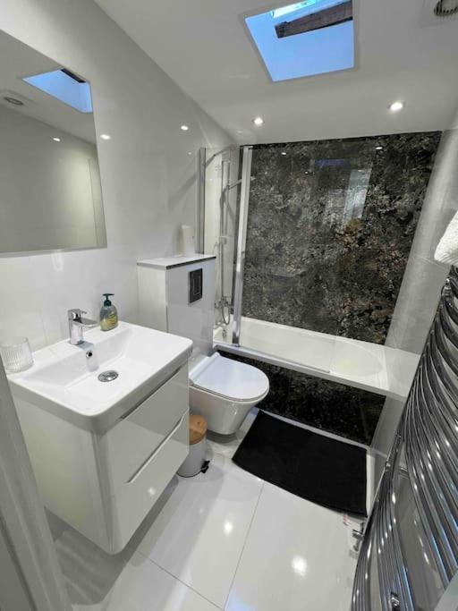 Stunning 3Br Maisonette In Brixton London Exterior photo
