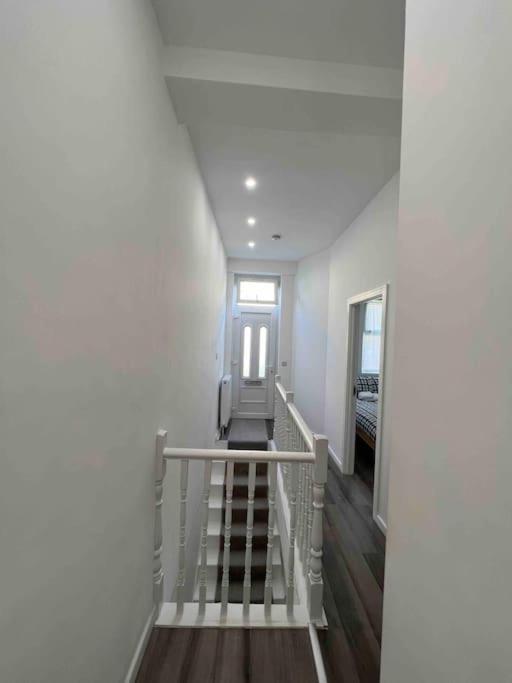 Stunning 3Br Maisonette In Brixton London Exterior photo