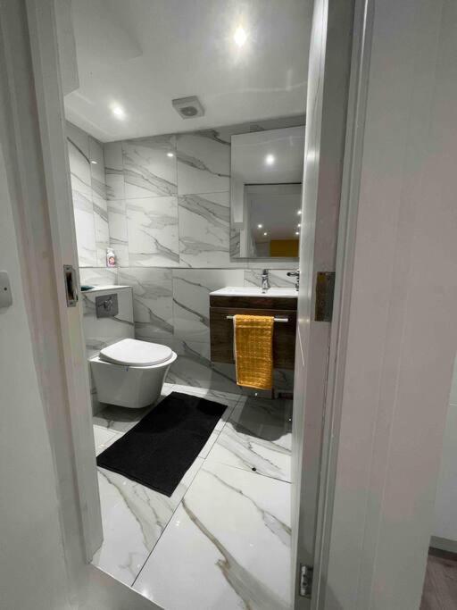 Stunning 3Br Maisonette In Brixton London Exterior photo