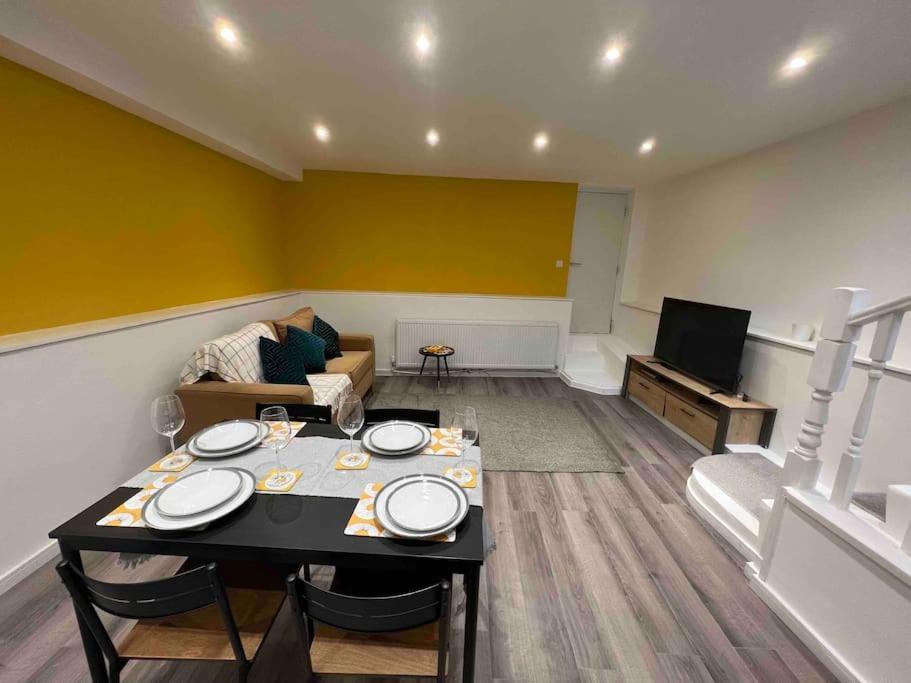 Stunning 3Br Maisonette In Brixton London Exterior photo